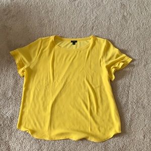NWOT ANN TAYLOR YELLOW RUFFLE SLEEVE TOP